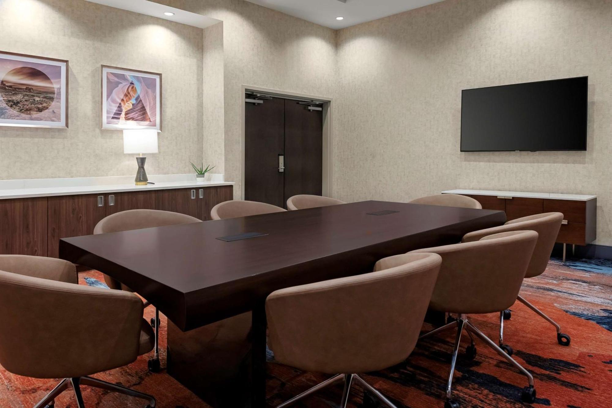 Hilton Garden Inn Chandler Downtown Εξωτερικό φωτογραφία