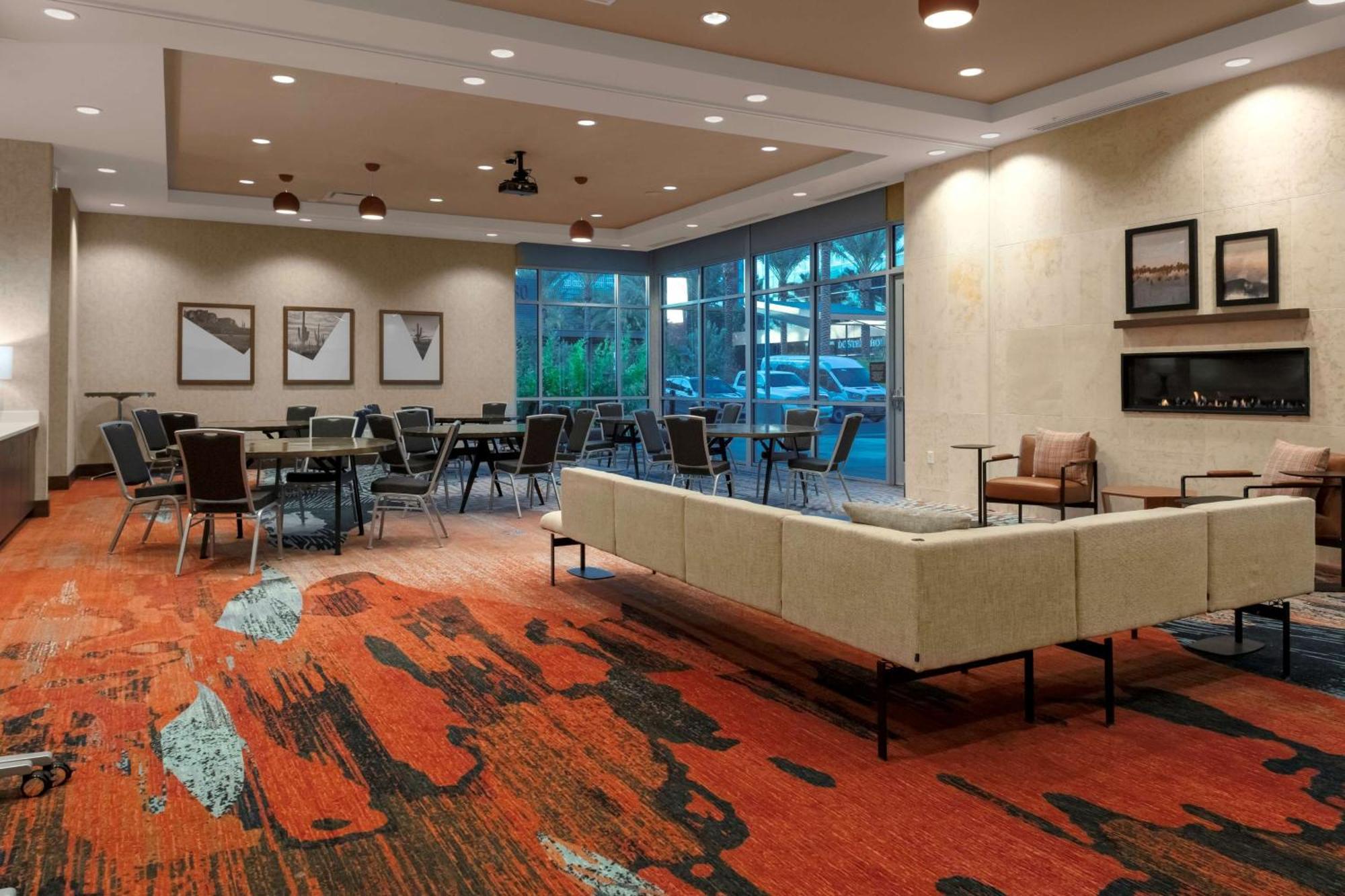 Hilton Garden Inn Chandler Downtown Εξωτερικό φωτογραφία